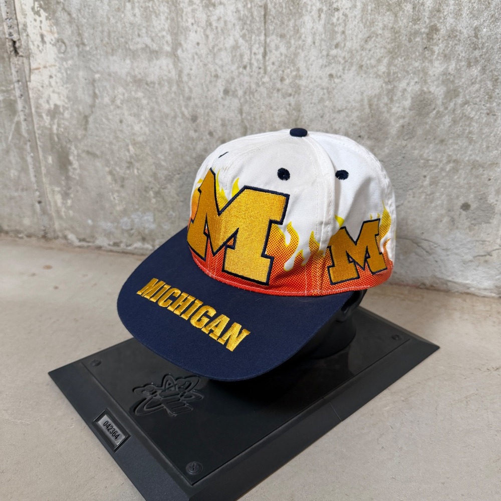 Vintage Michigan Wolverines Front Row Snapback Hat On Fire Flame Graphic Navy